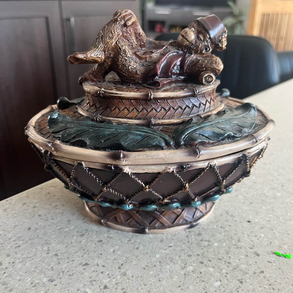 B38 Monkey Bowl With Lid Trinket Box Monkey Large Container